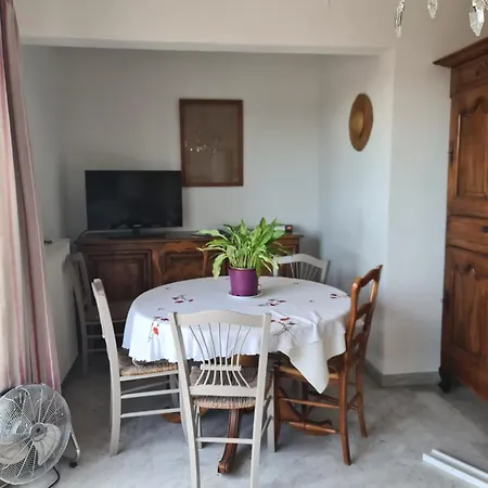 T4 Avec Terrasse Et Garage Prive Appartement *