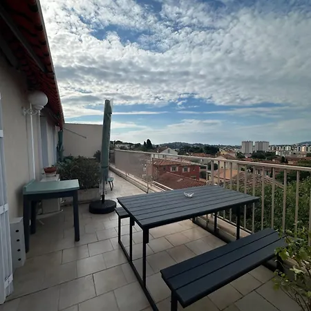 T4 Avec Terrasse Et Garage Prive * Toulon